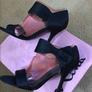 Size 8 NiNA special occasion shoes. Worn once excellent condition